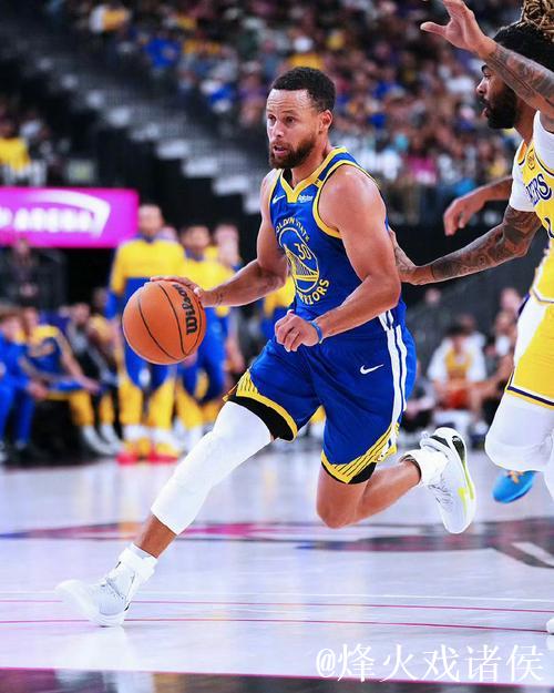 特纳23+10库里低迷仅2中13 步行者击败勇士豪取5连胜 特纳23+10库里低迷仅2中13 步行者击败勇士豪取5连胜