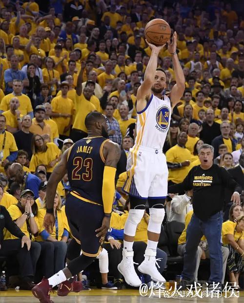 库里三节接近三双新援贡献22分 勇士大胜开拓者35分 库里三节接近三双新援贡献22分 勇士大胜开拓者35分